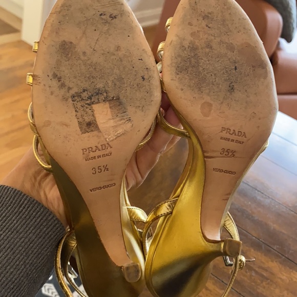 Prada shoes - Picture 3 of 5